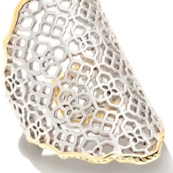 Kendra Scott Gold and Silver Filigree Ring and Pink Makeup Bag - Picture 6 of 6